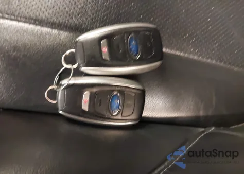 2017 Subaru Impreza 2.0I Limited z USA, uszkodzony, nr VIN 4S3GKAT67H3624192